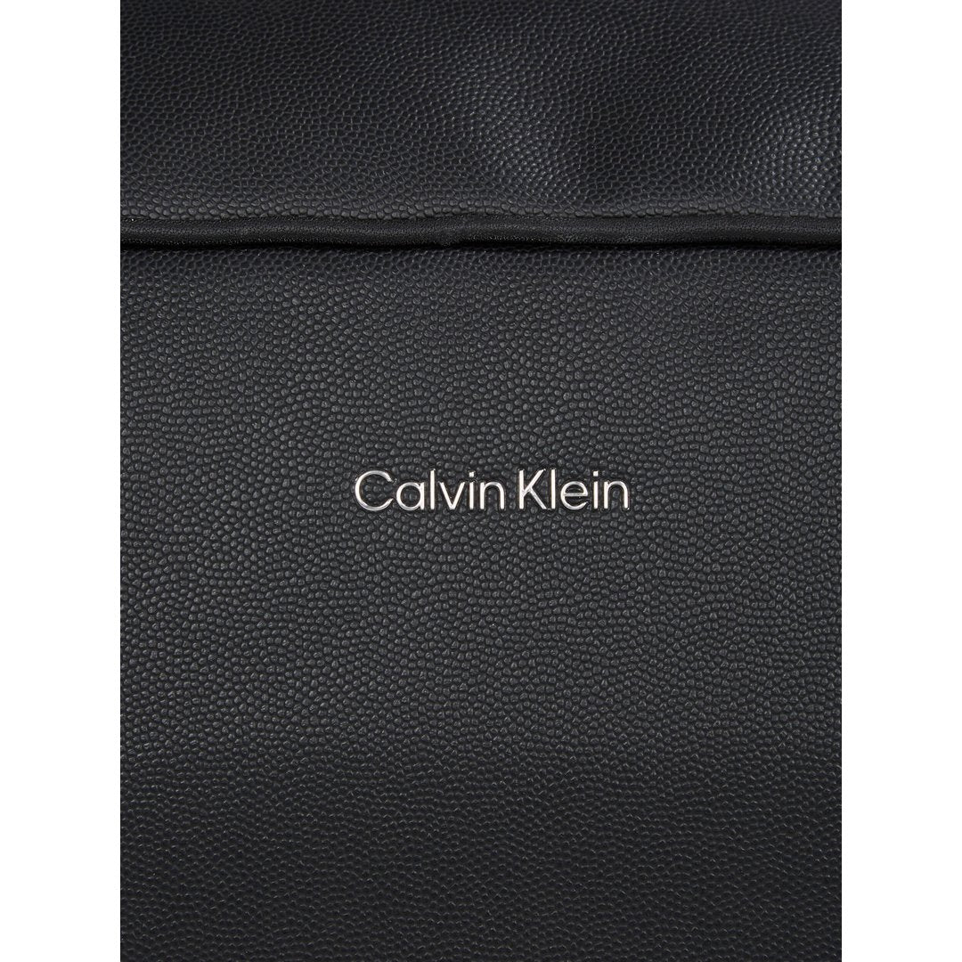 Ck Must Weekender Black Caviar / OS
