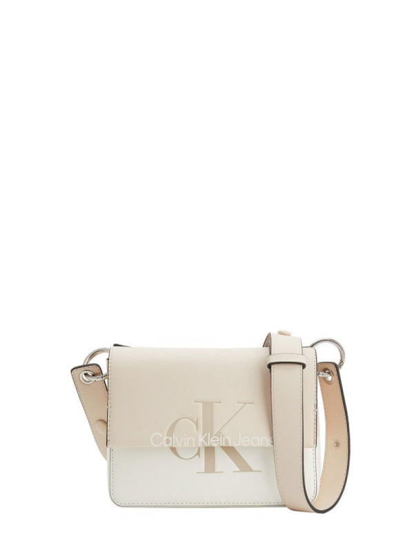 Sculpted Boxy Crossbody20 Hero Tuscan Beige / White / OS