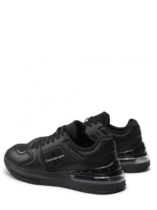 Sporty Runner Comfair Laceup Lth Triple Black / 42