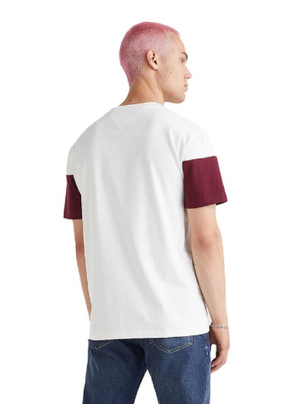 Tjm Clsc Serif Linear Block Tee Ancient White / L