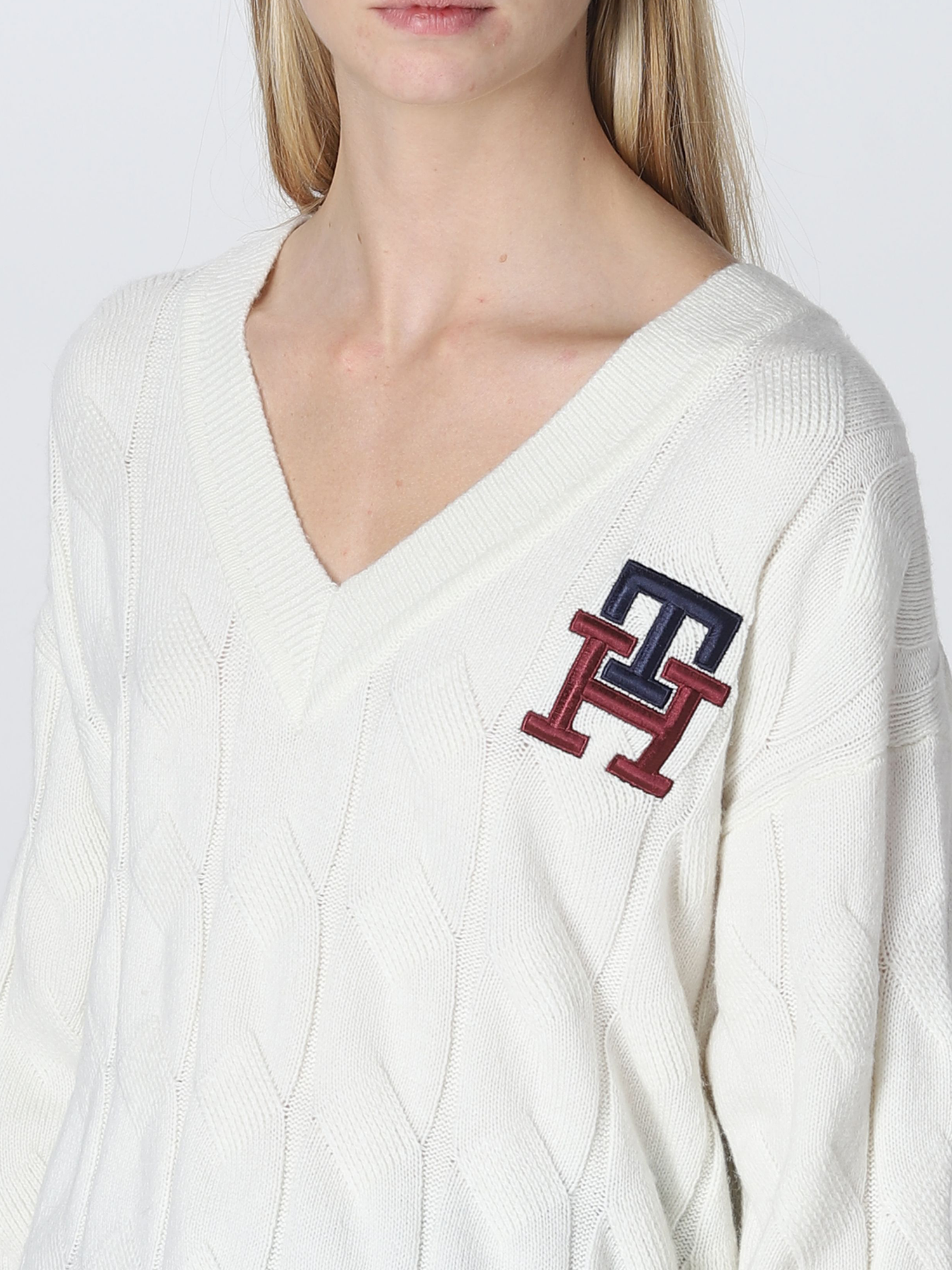 Monogram Cable V-Nk Sweater Ivory / L