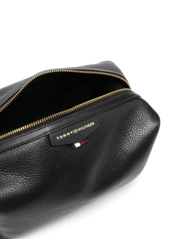 Th Premium Leather Washbag Black / OS