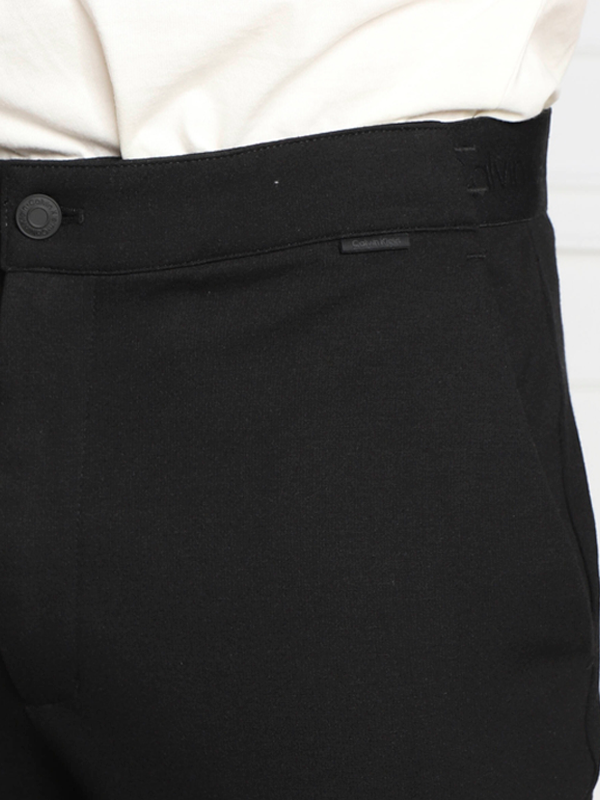 Comfort Knit Cropped Tapered Ck Black / L