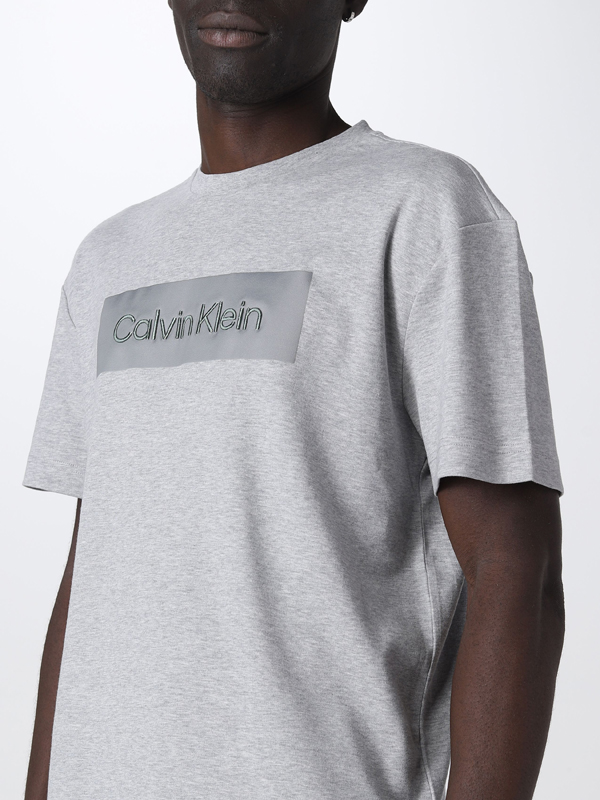 Embroidered Comfort T-Shirt Mid Grey Heather / L