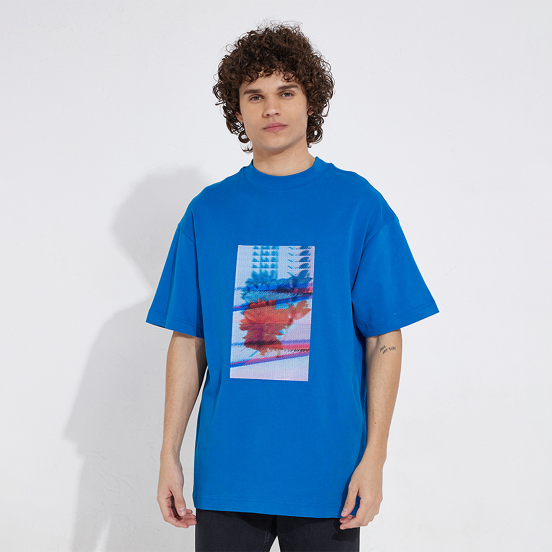 Motion Floral Graphic Tee Tarps Blue / L