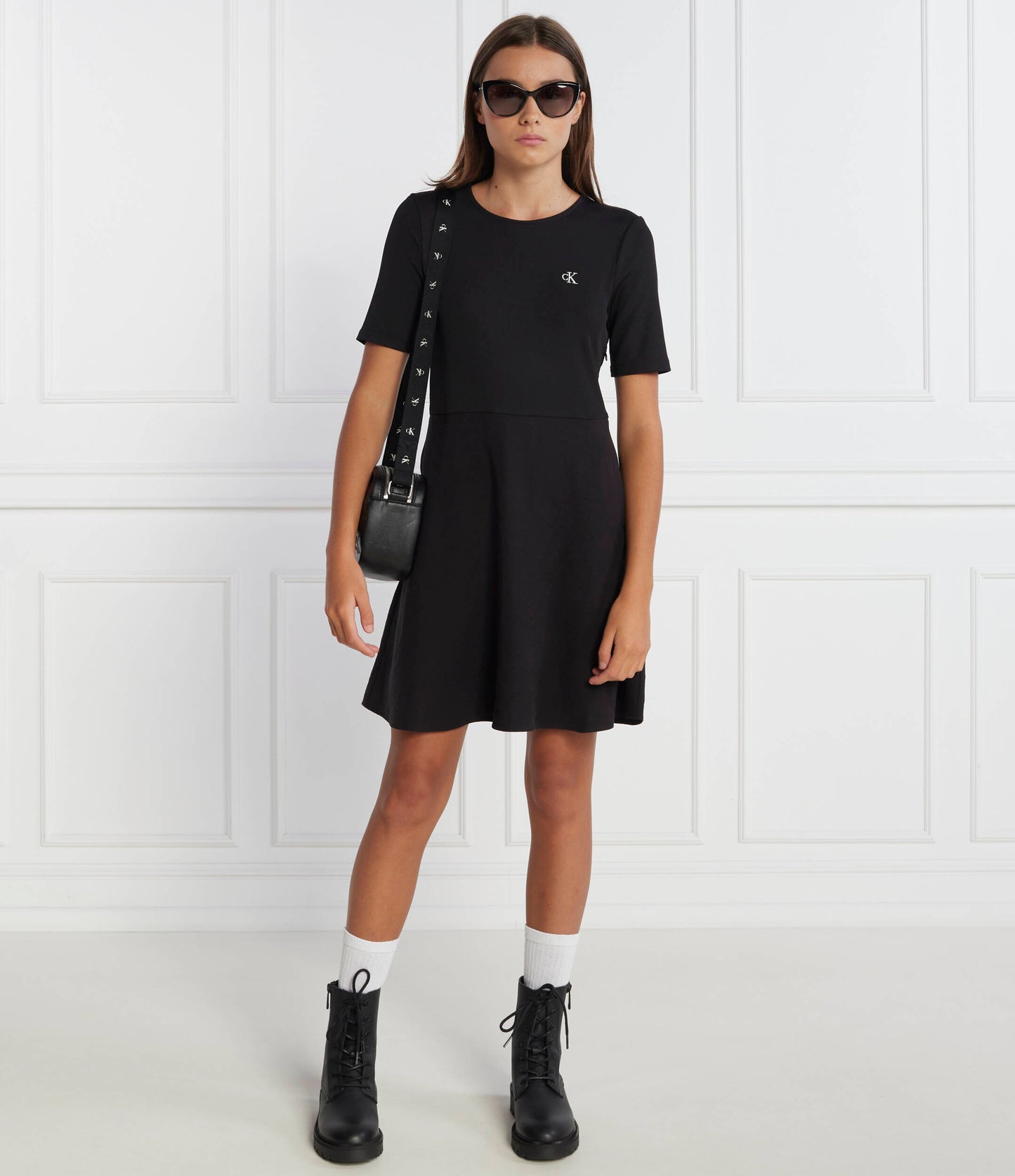 Short Sleeve Logo Elastic Dress Ck Black / L