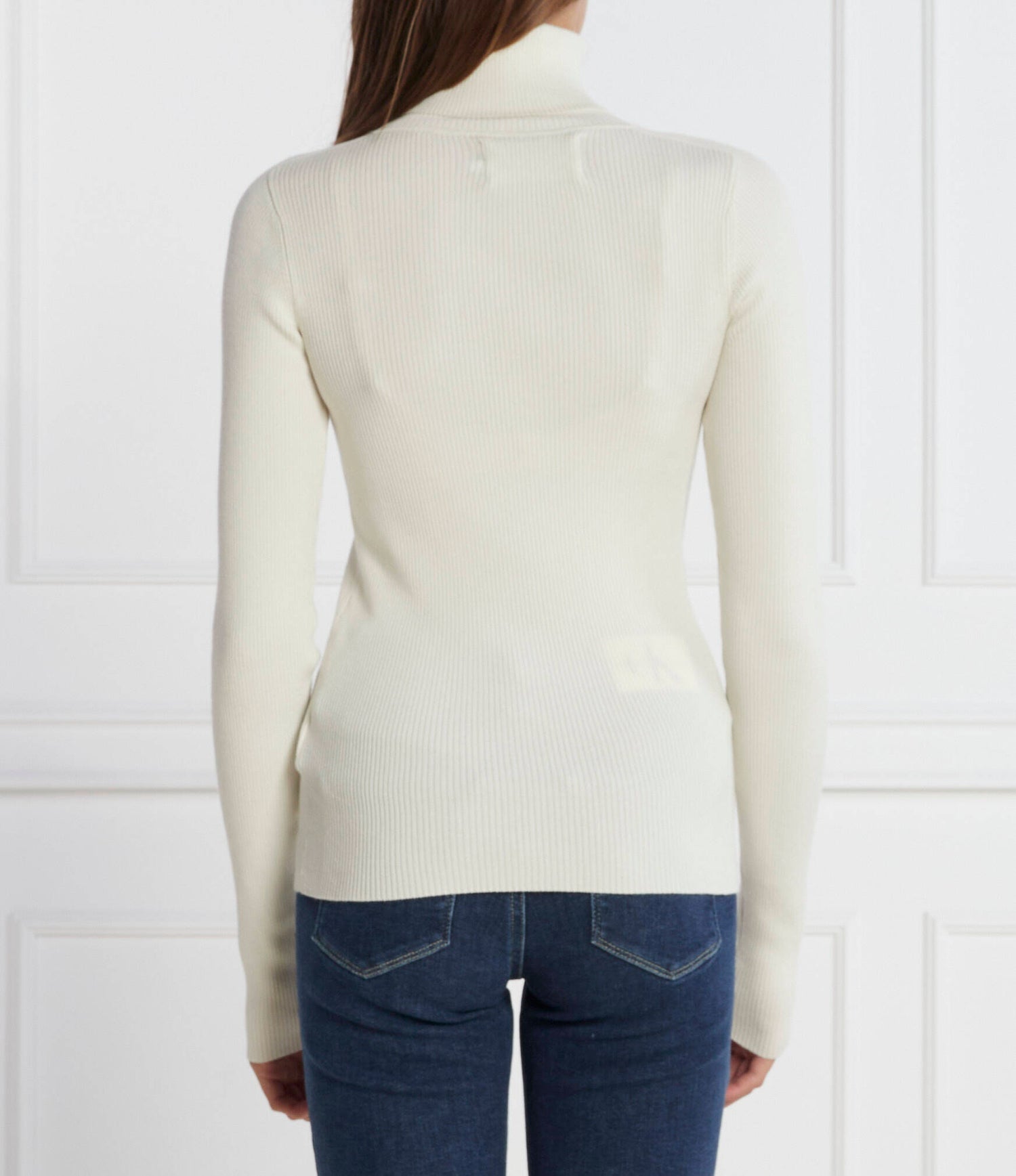 Badge Roll Neck Sweater Ivory / L