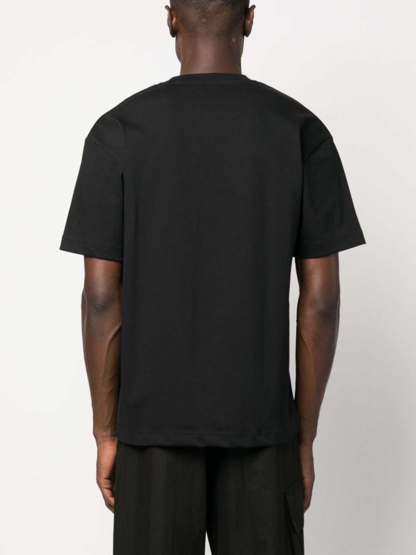 Embroidered Emblem T-Shirt Ck Black / L