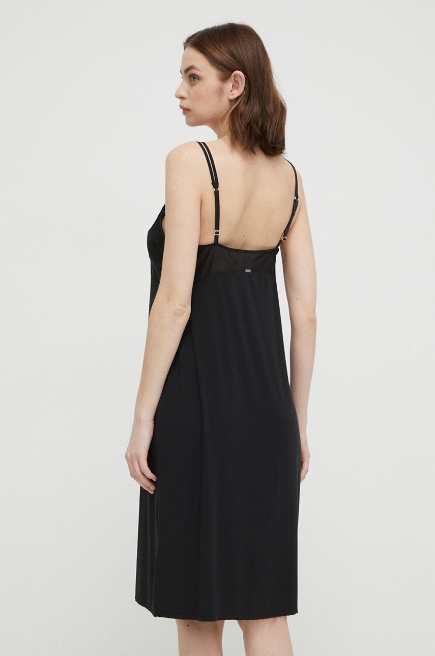 Full Slip BLACK / L