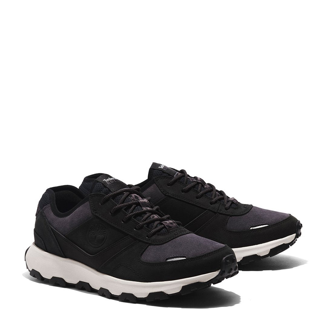 LOW LACE UP SNEAKER JET BLACK / 105