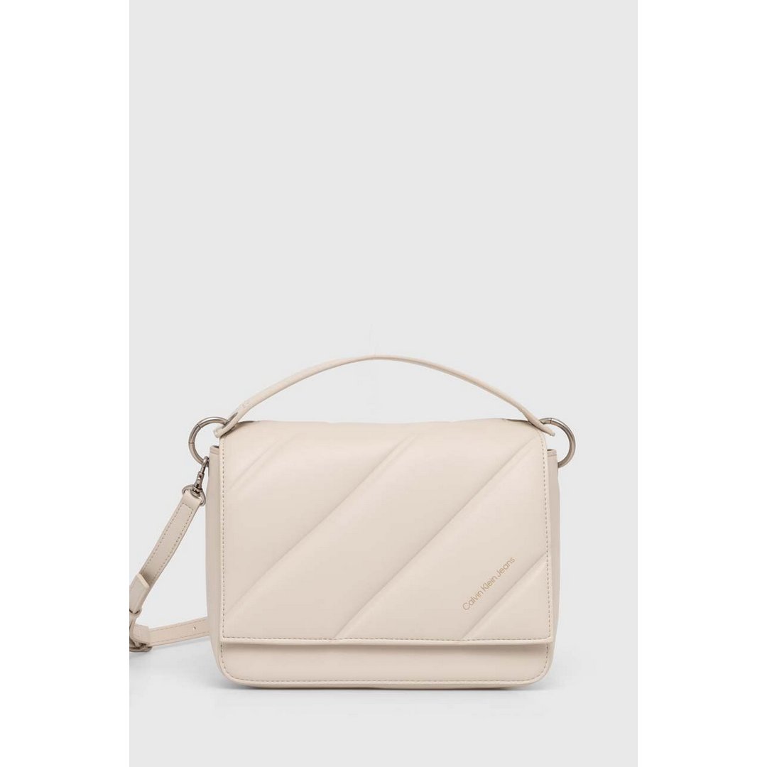 Quilted Boxy Flap Crossbody24 Eggshell / OS