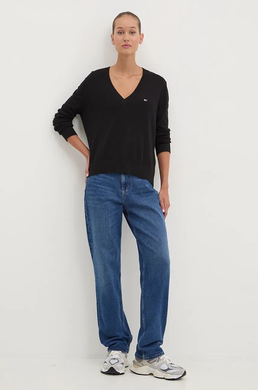 Tjw Essential Vneck Sweater Ext Black / L