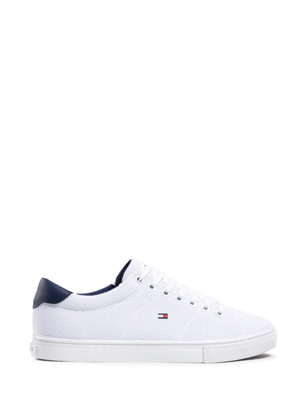 Essential Knit Vulc White / Yale Navy / 42