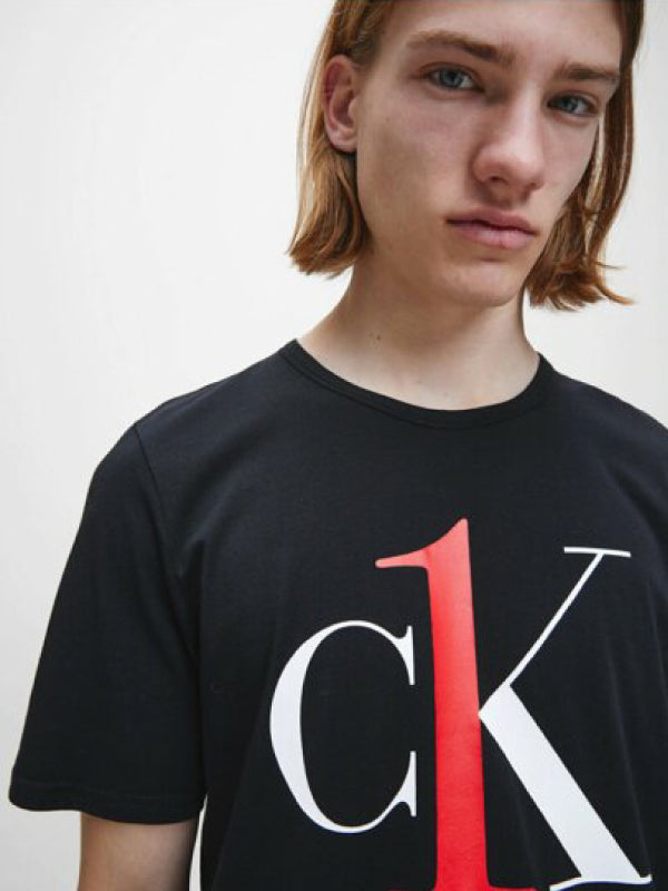 S/S Crew Neck BLACK / L