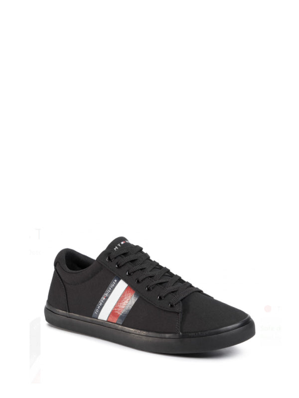 Essential Stripes Detail Sneaker Black / 42