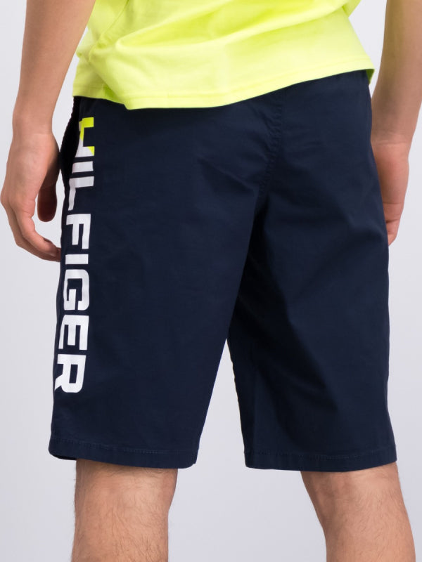 Pull On Hilfiger Logo Short Twilight Navy 654-860 / 10