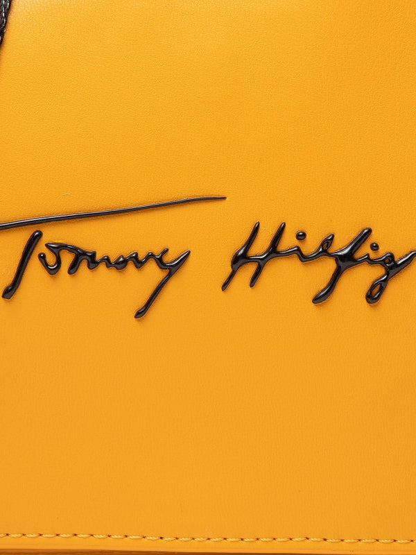 Iconic Tommy Camera Amber Ochre / OS