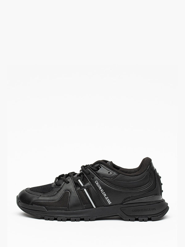 Runner Lace Up Mix C Triple Black / 42