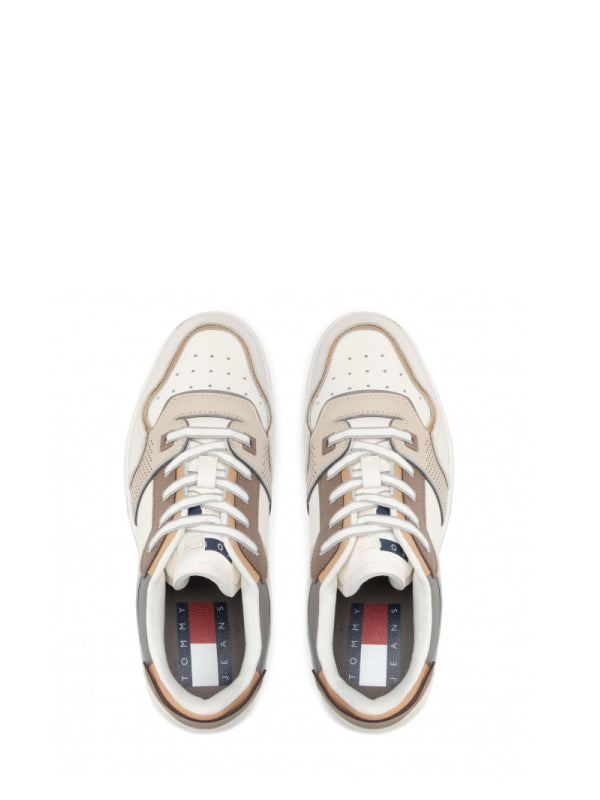 TOMMY JEANS E Ivory / 42